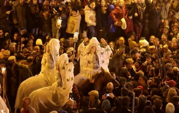 Fiestas de la Encamisada en Torrejoncillo