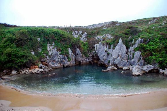 Playa de Gulpiyuri